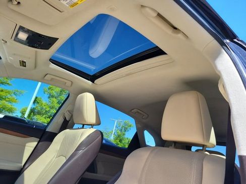 Used 2019 Lexus RX 350 FWD w/ Premium Package image 14