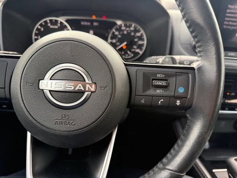 Certified 2022 Nissan Rogue SL FWD image 20
