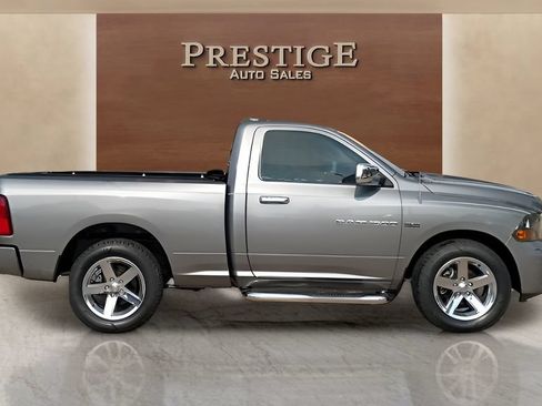 Used 2012 RAM 1500 Express RWD image 25