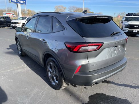 Used 2025 Ford Escape ST-Line w/ Equipment Group 301A image 3