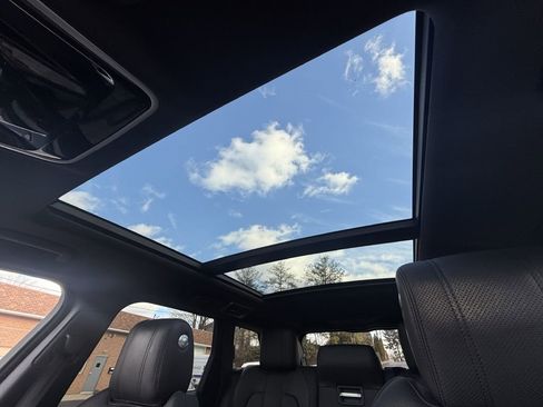 Used 2016 Land Rover Range Rover Sport Supercharged image 35