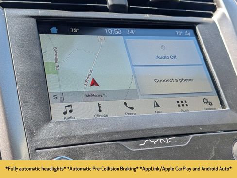 Used 2019 Ford Fusion SE FWD image 7