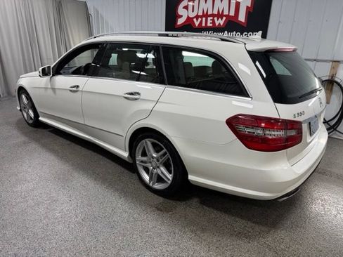 Used 2011 Mercedes-Benz E 350 4MATIC Wagon image 6