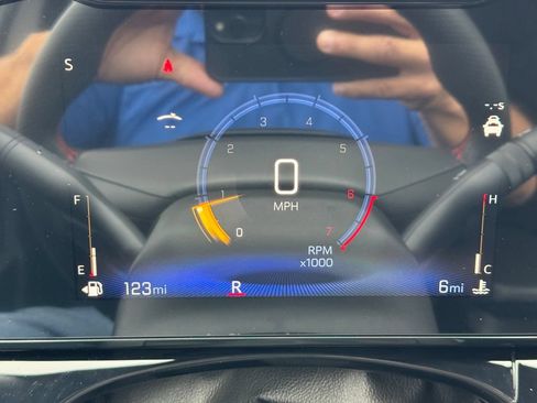 New 2026 Chevrolet Trax RS w/ Driver Confidence Package FWD image 20