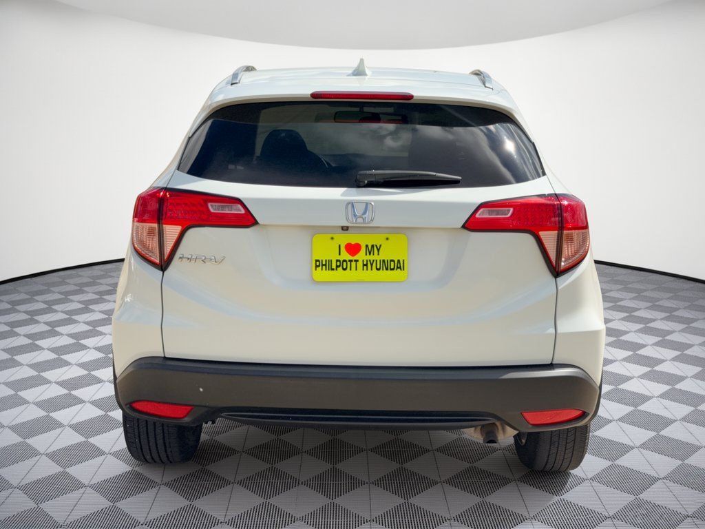 Used 2018 Honda HR-V EX-L image 11