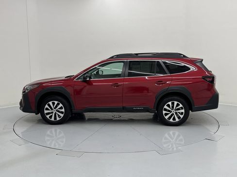 Certified 2024 Subaru Outback Premium AWD/4WD image 3