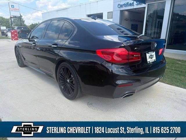Used 2018 BMW 530i xDrive AWD/4WD image 3