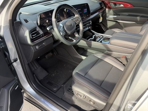 New 2026 Chevrolet Traverse Z71 w/ Enhanced Driving Package image 17