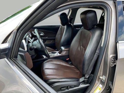 Used 2011 Chevrolet Equinox LTZ FWD image 7
