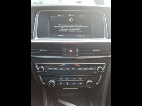 Used 2019 Kia Optima LX FWD image 5