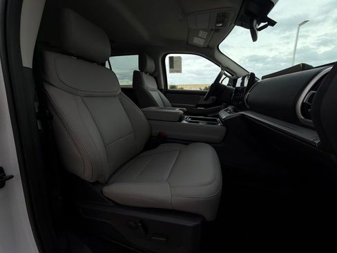 New 2026 Ford Expedition Active RWD image 57