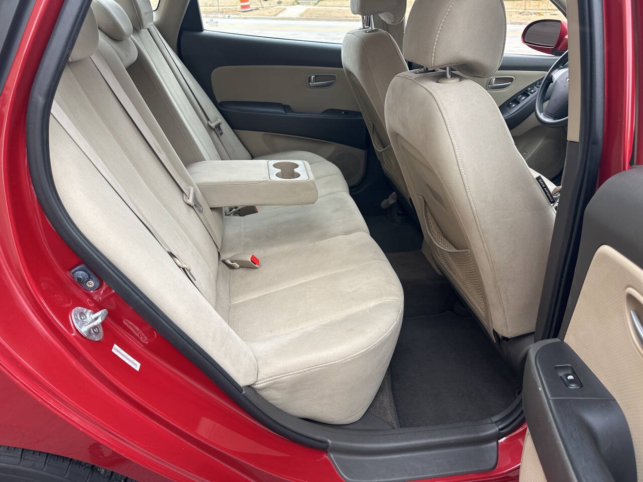 Used 2008 Hyundai Elantra GLS FWD image 12