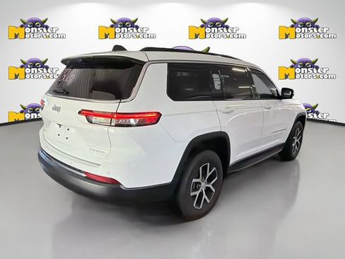 Used 2024 Jeep Grand Cherokee L Limited w/ Luxury Tech Group II AWD/4WD image 4
