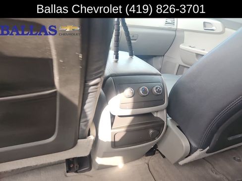 Used 2011 Chevrolet Traverse LT w/ All-Star Package FWD image 20