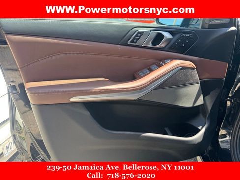 Used 2023 BMW X7 M60i w/ Executive Package AWD/4WD image 25