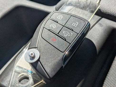 Used 2025 Chevrolet Silverado 1500 Custom Trail Boss image 22