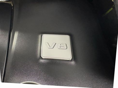 Used 2024 Mercedes-Benz GLS 580 4MATIC image 39