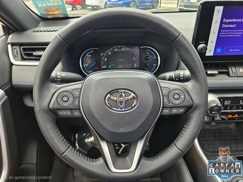 Used 2025 Toyota RAV4 XSE AWD/4WD image 27