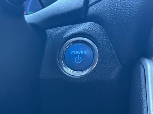 Certified 2021 Toyota RAV4 Limited image 23