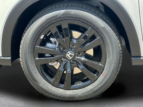 New 2026 Honda HR-V Sport image 31