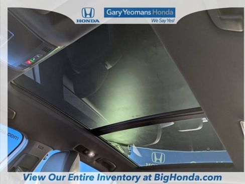Used 2023 Volkswagen Tiguan SE R-Line FWD image 21