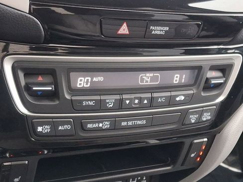 Used 2020 Honda Ridgeline RTL-E image 17