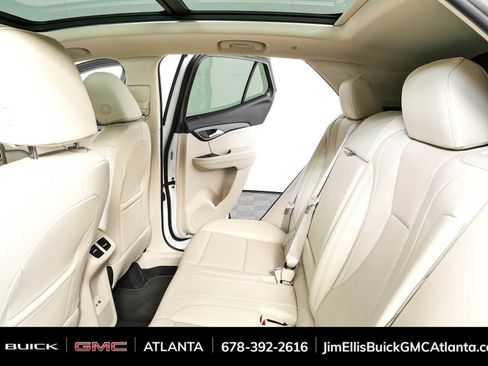Used 2022 Buick Envision Essence w/ Technology Package I FWD image 22