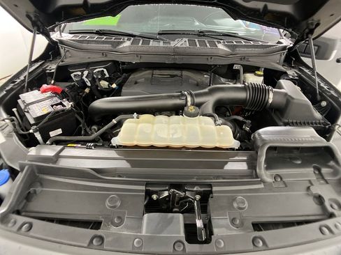 Certified 2022 Ford F150 XLT w/ Equipment Group 302A High image 33