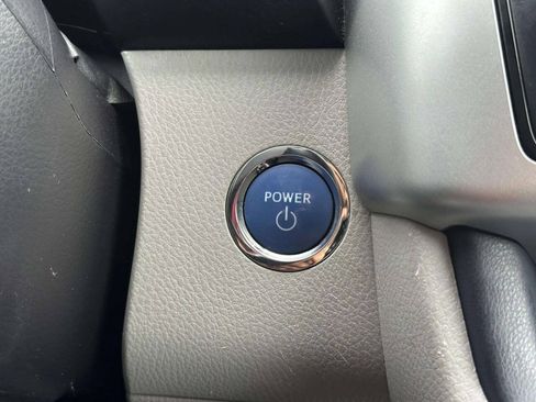 Used 2019 Toyota Highlander Limited Platinum AWD/4WD image 41