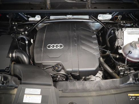 Used 2024 Audi Q5 2.0T Premium Plus w/ Premium Plus Package AWD/4WD image 30