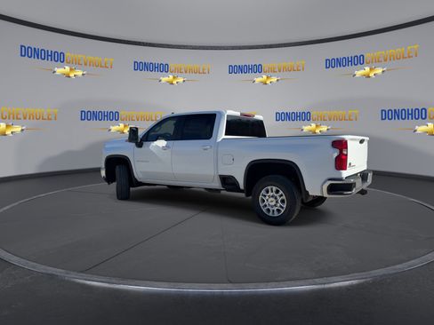 New 2026 Chevrolet Silverado 2500 LT image 9