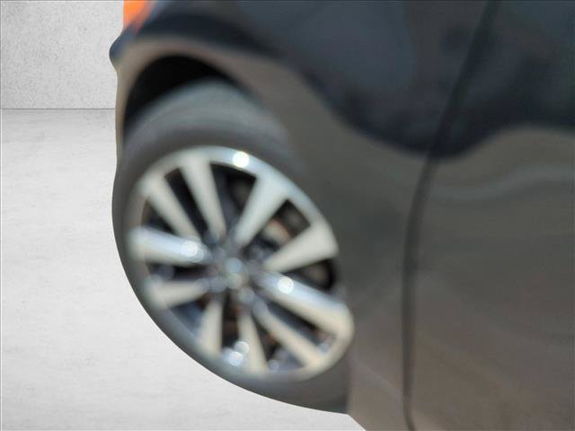 Used 2017 Nissan Altima 2.5 SV FWD image 10