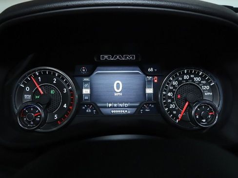 Used 2024 RAM 4500 SLT w/ Quick Order Package 2YG SLT image 24