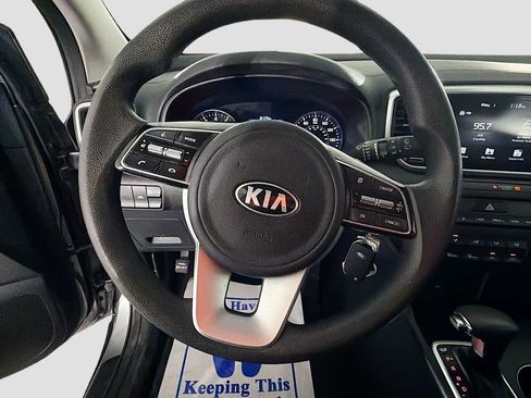 Used 2022 Kia Sportage LX AWD/4WD image 11
