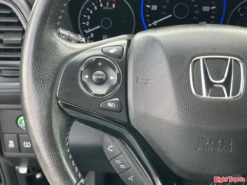 Used 2022 Honda HR-V Sport image 22