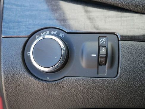 Used 2015 Buick Encore FWD image 24