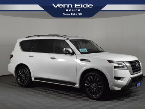 Used 2022 Nissan Armada Platinum w/ Captain's Chairs Package image 1