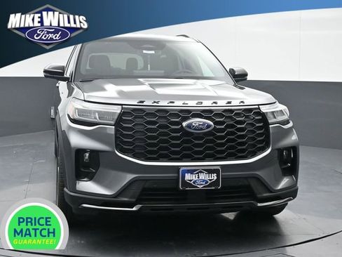 New 2026 Ford Explorer ST-Line w/ ST-Line Street Pack image 2