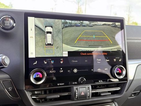 Used 2026 Lexus GX 550 w/ Cold Area Package image 27