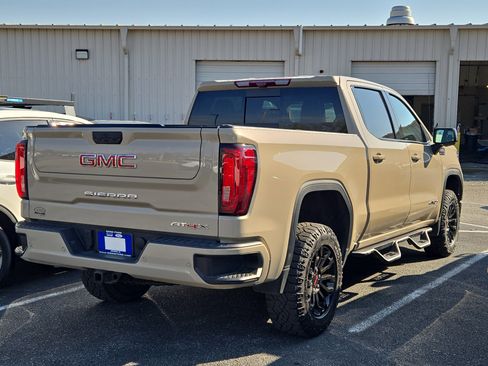 Used 2023 GMC Sierra 1500 AT4X image 7