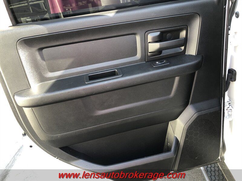 Used 2020 RAM 3500 Tradesman AWD/4WD image 17