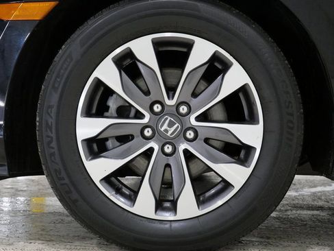 Used 2023 Honda Odyssey EX-L image 10