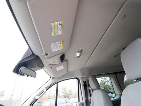 Used 2015 Ford Transit 350 XLT image 31