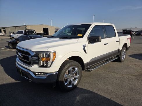 Certified 2022 Ford F150 XLT w/ Equipment Group 302A High image 10