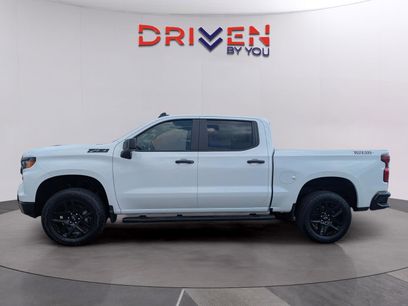 New 2026 Chevrolet Silverado 1500 Custom Trail Boss w/ LPO, Dark Essentials Package