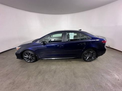 Used 2025 Toyota Corolla XSE FWD image 6
