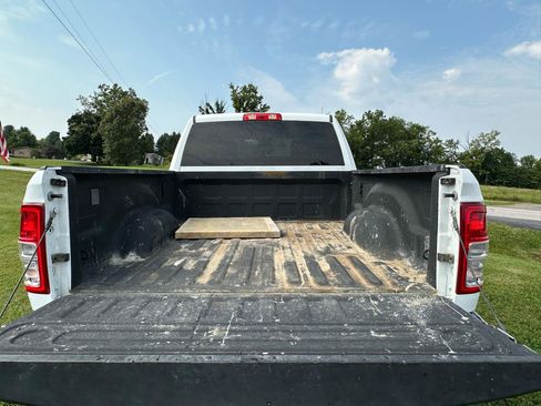 Used 2024 RAM 2500 Big Horn w/ Off Road Package AWD/4WD image 10