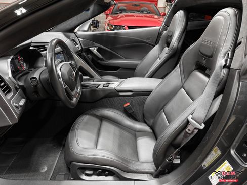 Used 2017 Chevrolet Corvette Z06 Coupe w/ 3LZ RWD image 11