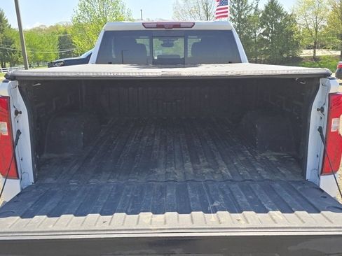 Used 2022 Chevrolet Silverado 1500 LTZ w/ Technology Package AWD/4WD image 22