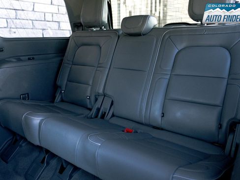 Used 2019 Lincoln Navigator Reserve image 29